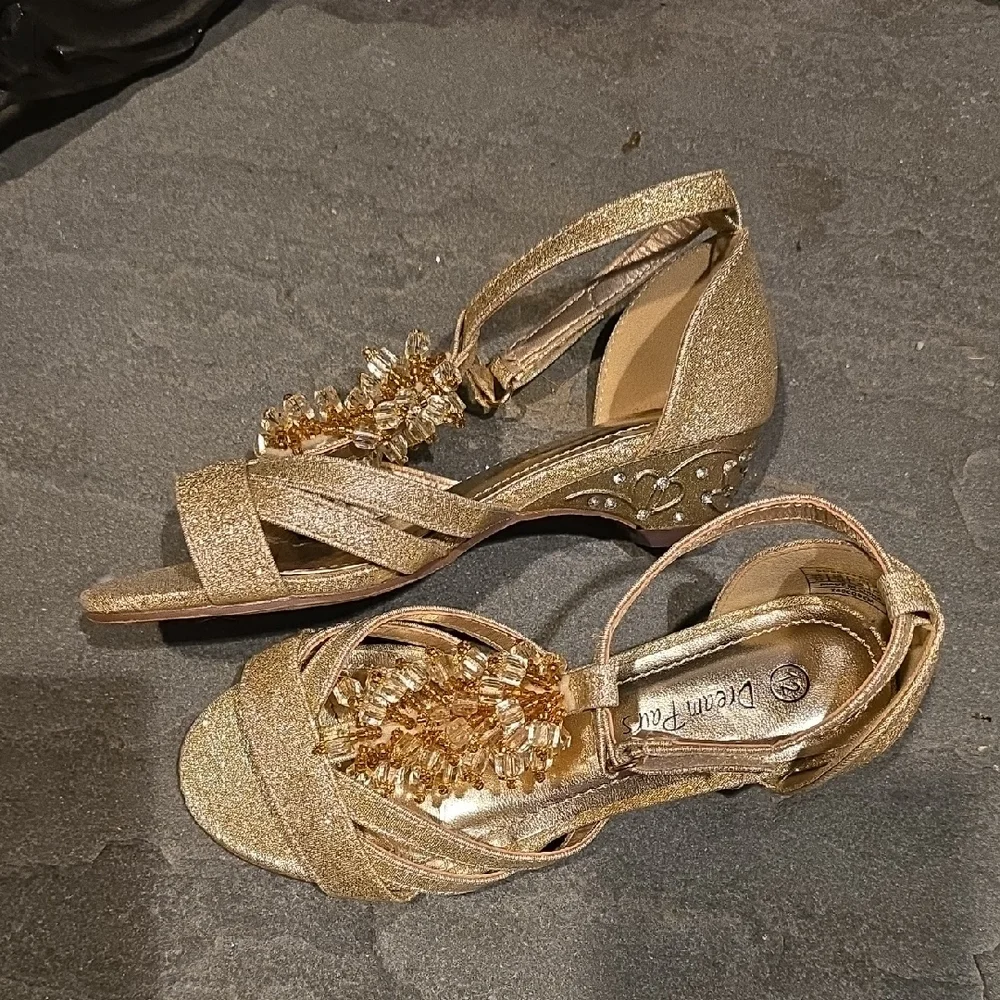 Dream Pairs Elegant Gold Strappy Girl's Sandals Size 12